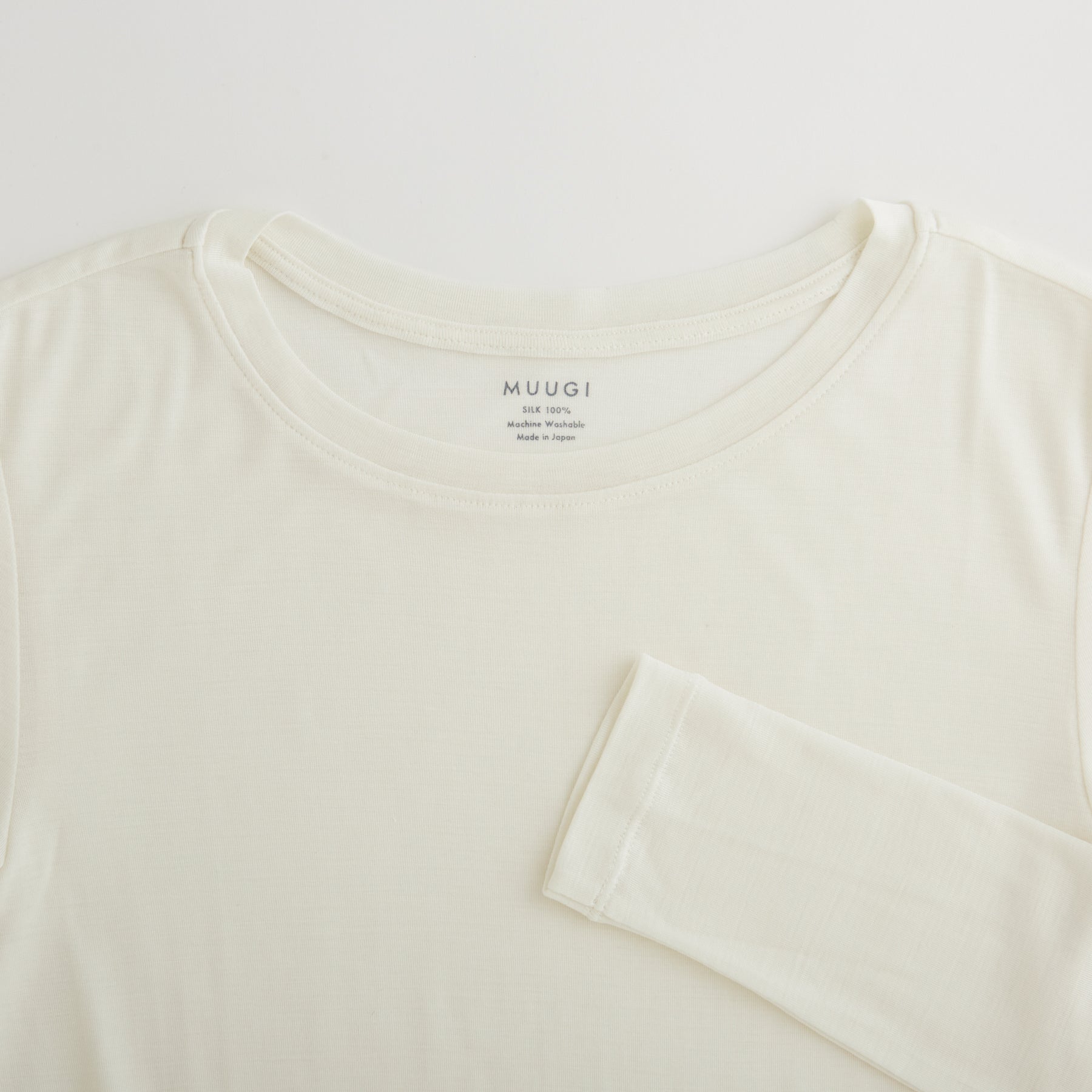 シルク100%長袖カットソー, ホワイト（寄り）