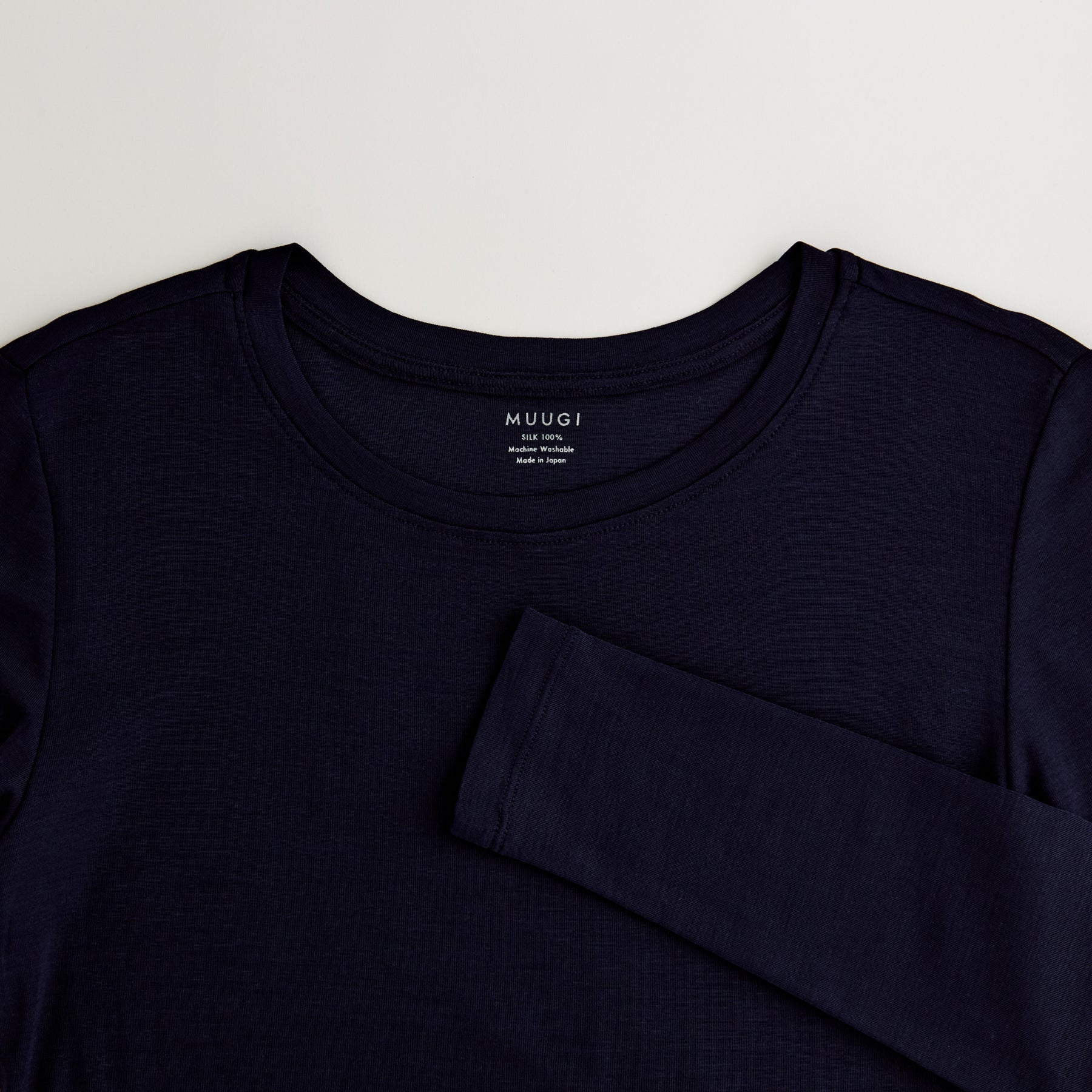 シルク100%長袖カットソー, ネイビー(寄り)