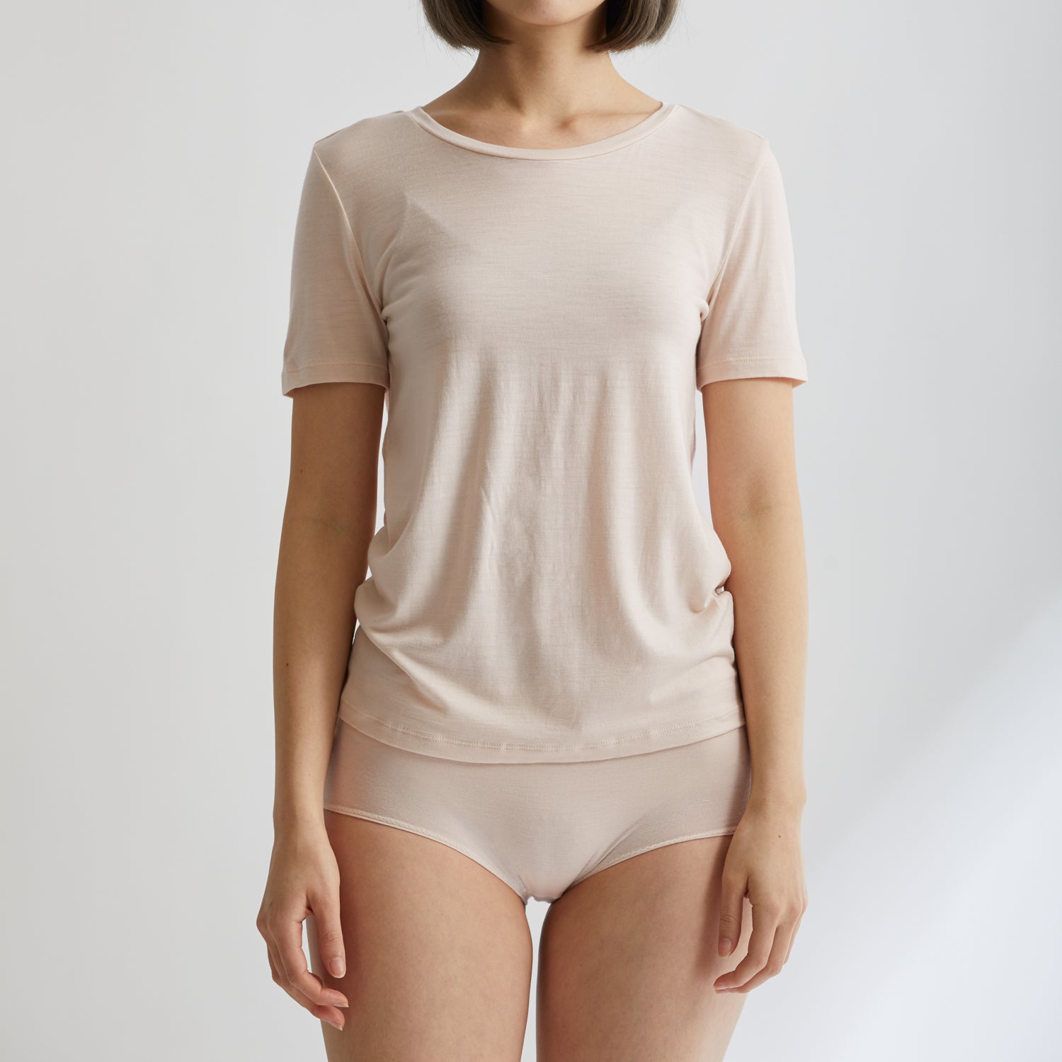 メリノウール100%ショーツ, エクリュの着用イメージ(前)