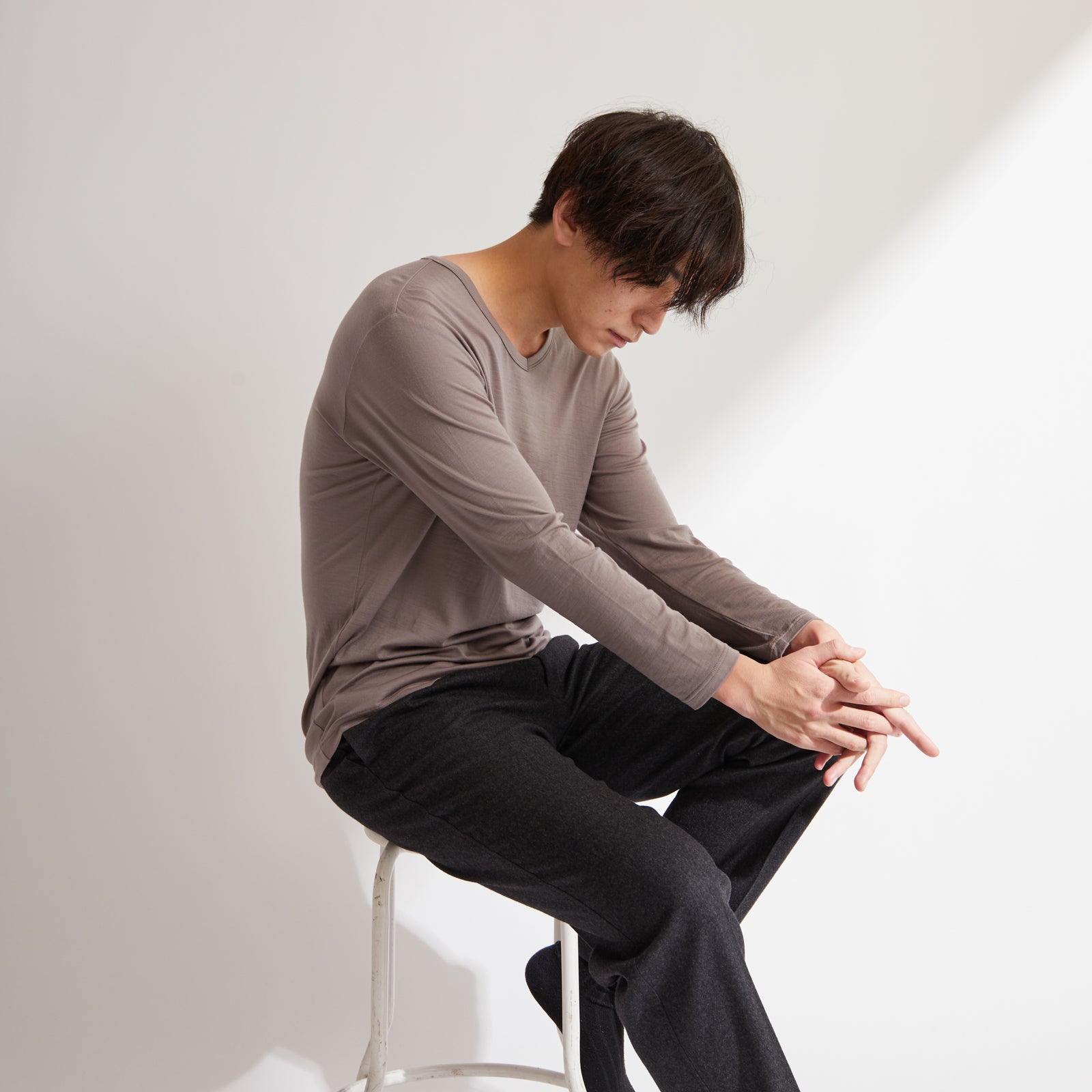 MEN'S メリノウール100%天竺 Vネック長袖Tシャツ, トープ