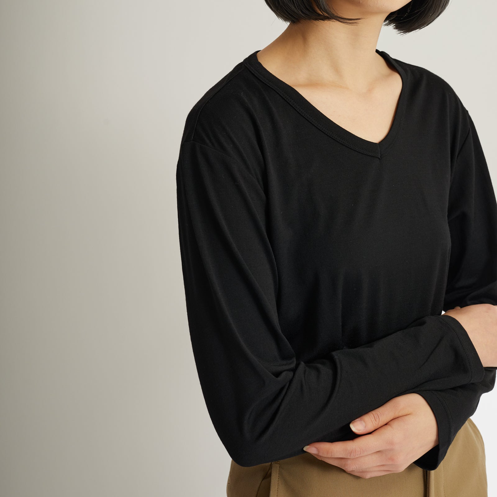 MEN'S メリノウール100%天竺 Vネック長袖Tシャツ, ネイビー