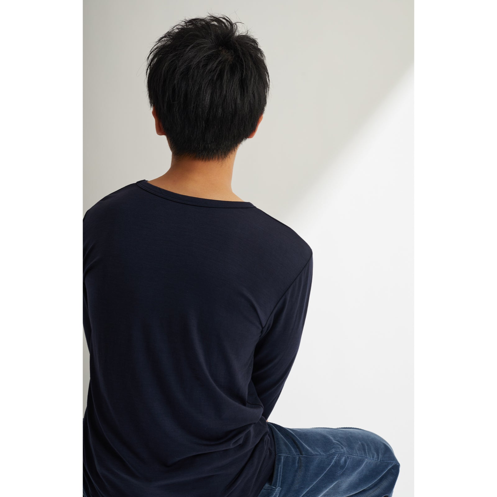 MEN'S メリノウール100%天竺 Vネック長袖Tシャツ, ネイビー