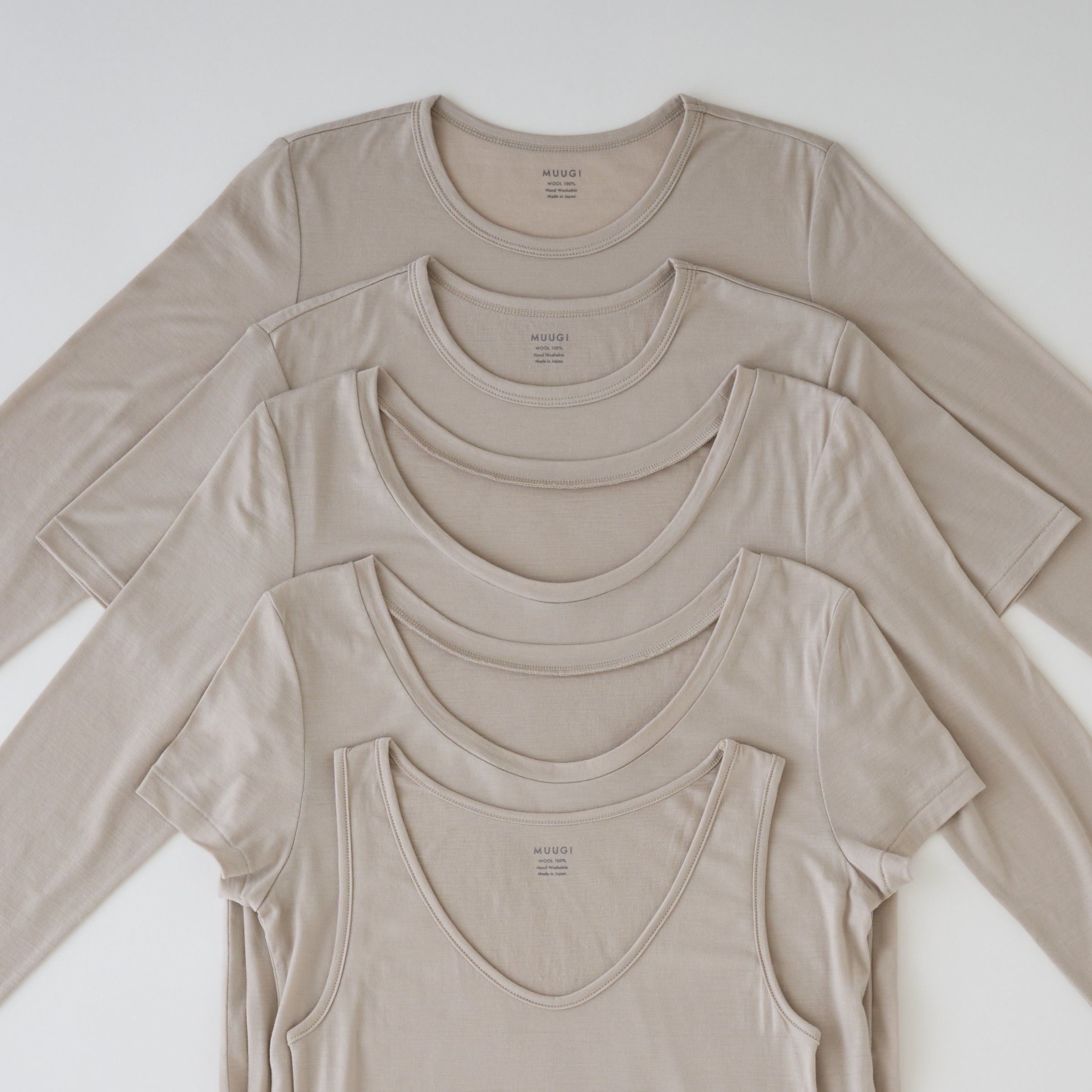 メリノウール100％天竺シリーズに、新色オイスターが登場します