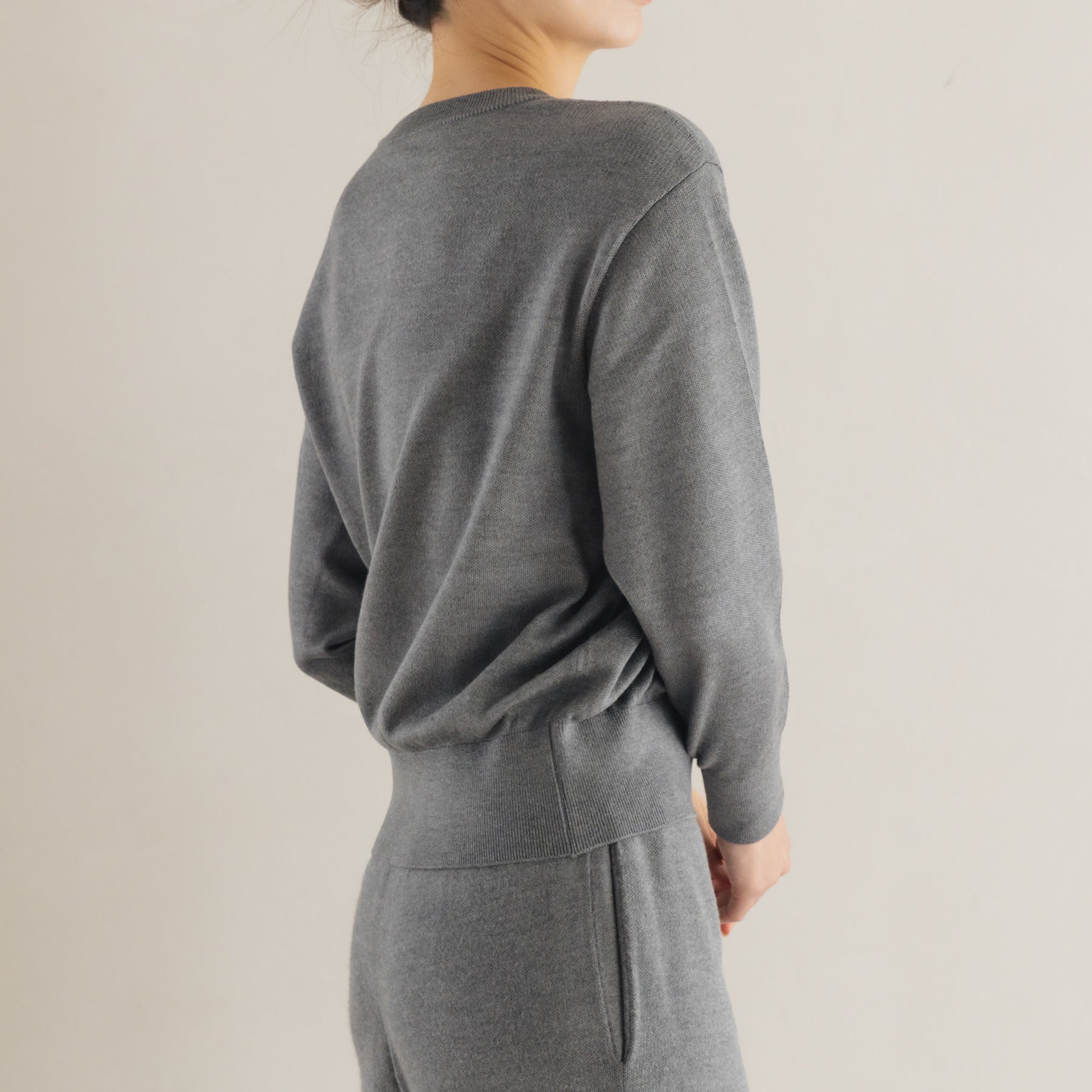 起毛シルクニット クルーネックプルオーバー, ミディアムグレー