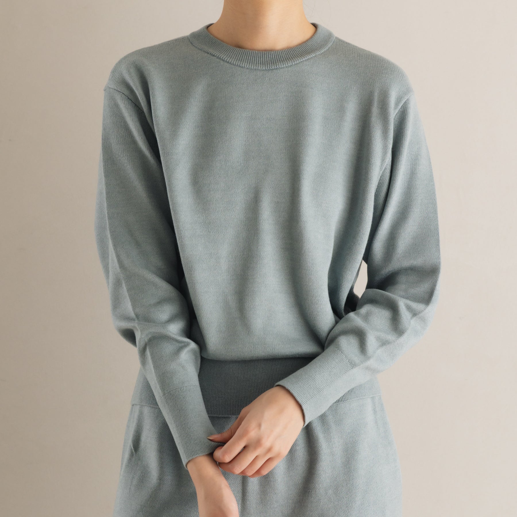 シルク ５５％ ウール ４５% 薄手ニット　カットソー シルク ウール ニット 長袖 Tシャツ 送料無料 レディース セーター