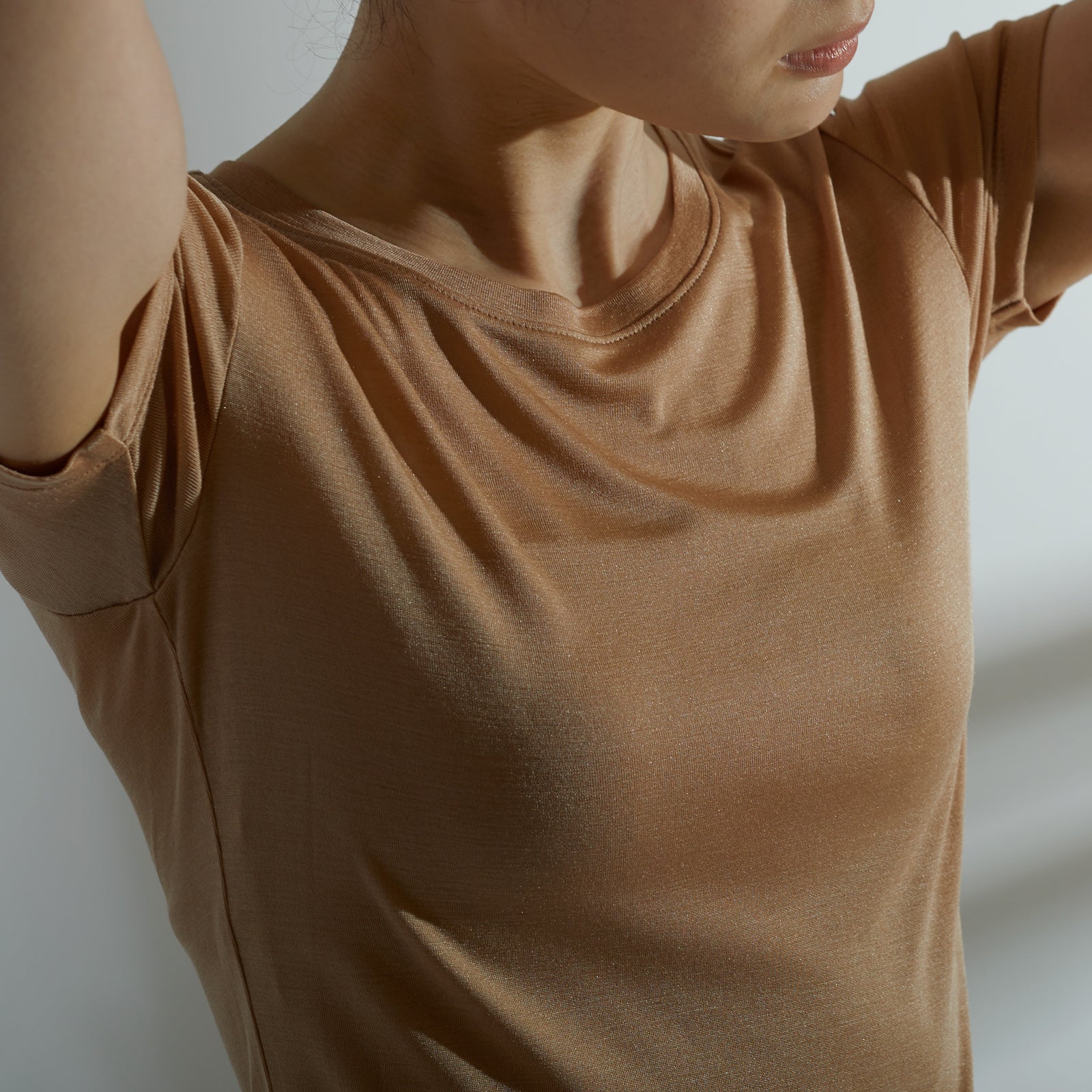 シルク100%半袖カットソー - 3サイズ・7色／Tシャツ